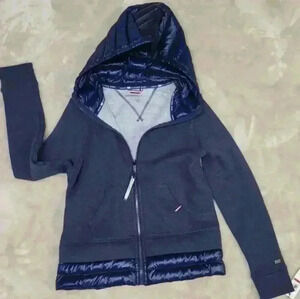 Tommy hilfiger hoodie size x-small new with tags